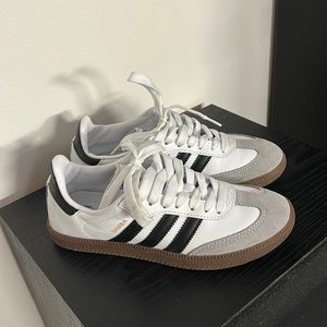 Adidas Samba